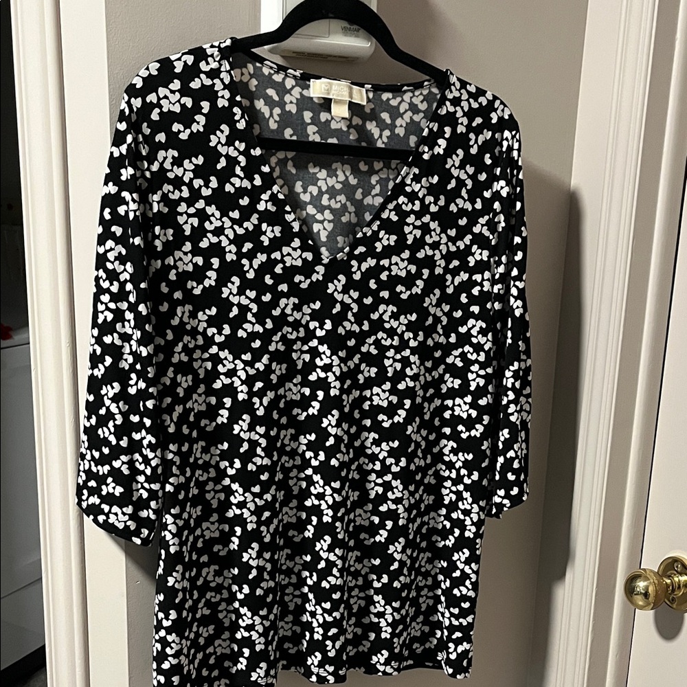 #74.Michael Kors Black and White Patterned Blouse